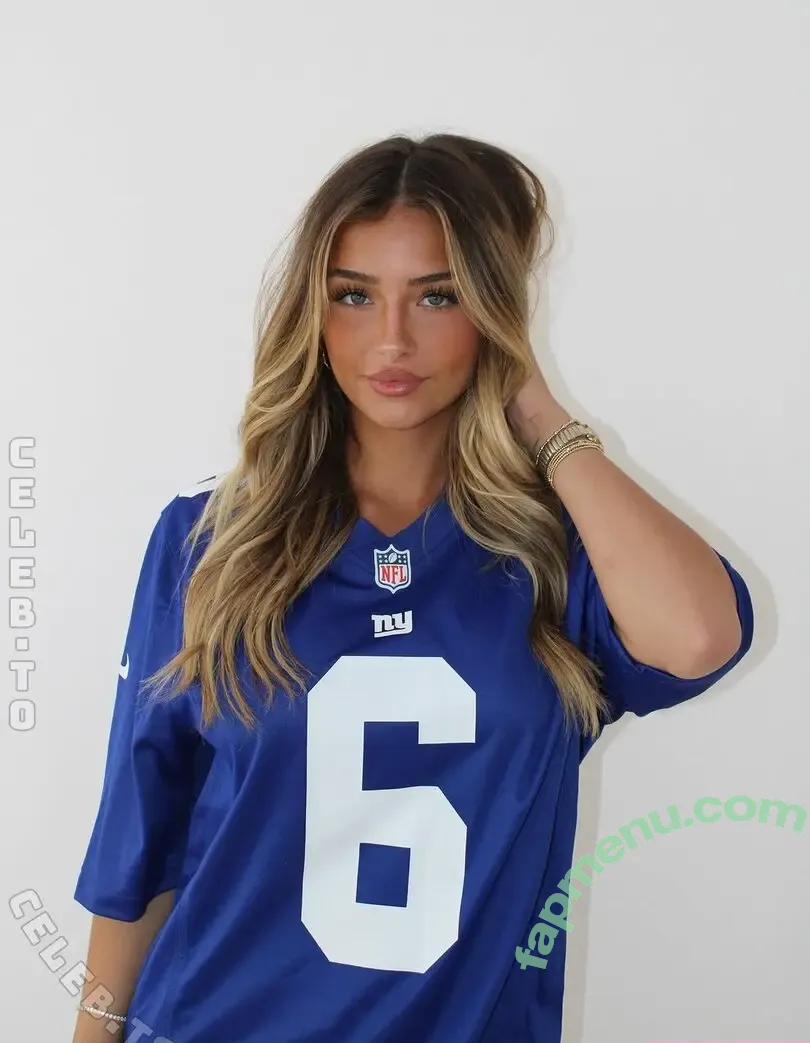 Ava Majury nude photo #0061 (ava.majury / avagracemajury / majuryavagrace)