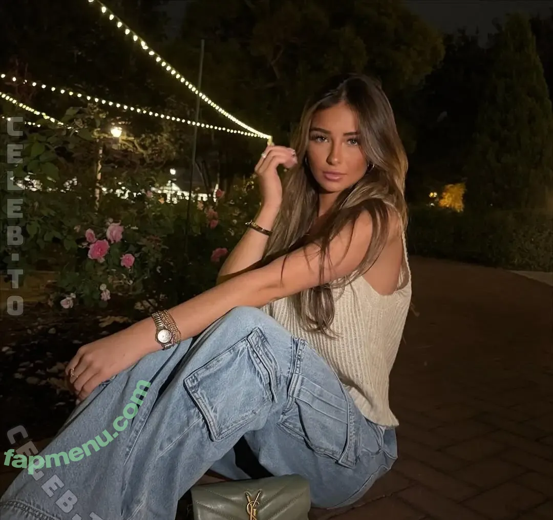 Ava Majury nude photo #0071 (ava.majury / avagracemajury / majuryavagrace)