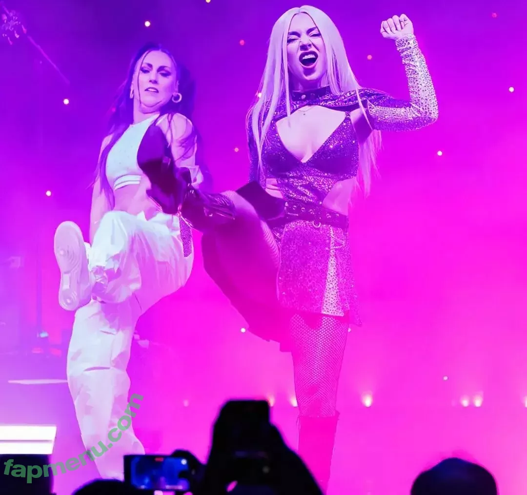 Ava Max nude photo #0463 (AvaMax / plharleyquinn)