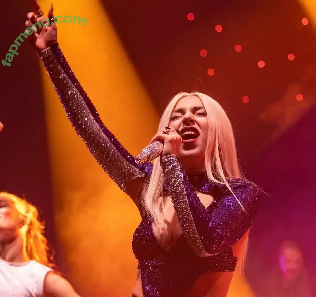 Ava Max nude photo #0472 (AvaMax / plharleyquinn)