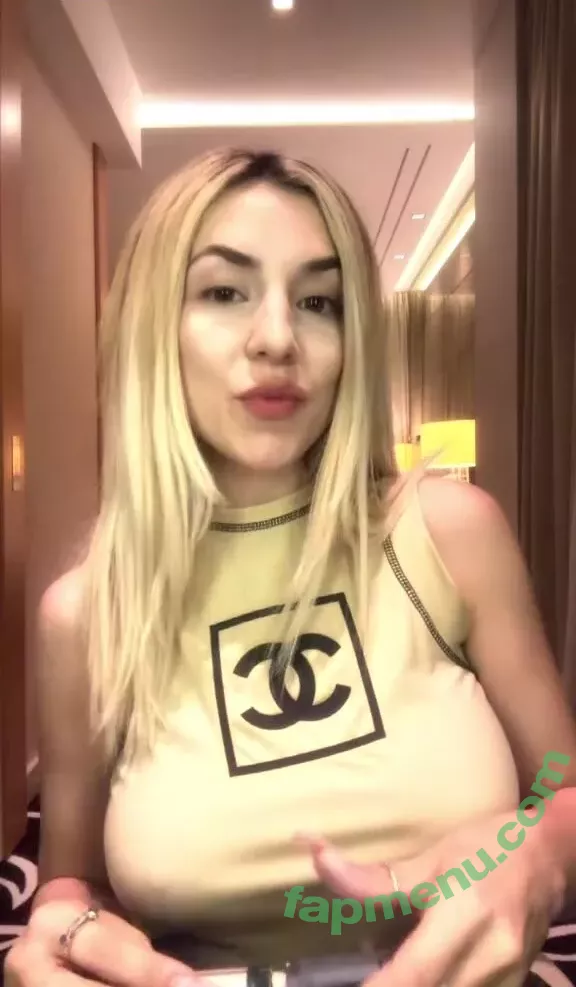 Ava Max nude photo #0701 (AvaMax / plharleyquinn)