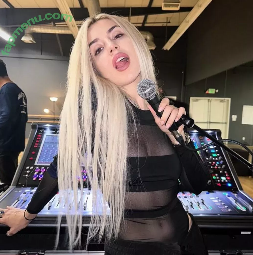 Ava Max OnlyFans Leak: Nude photo #