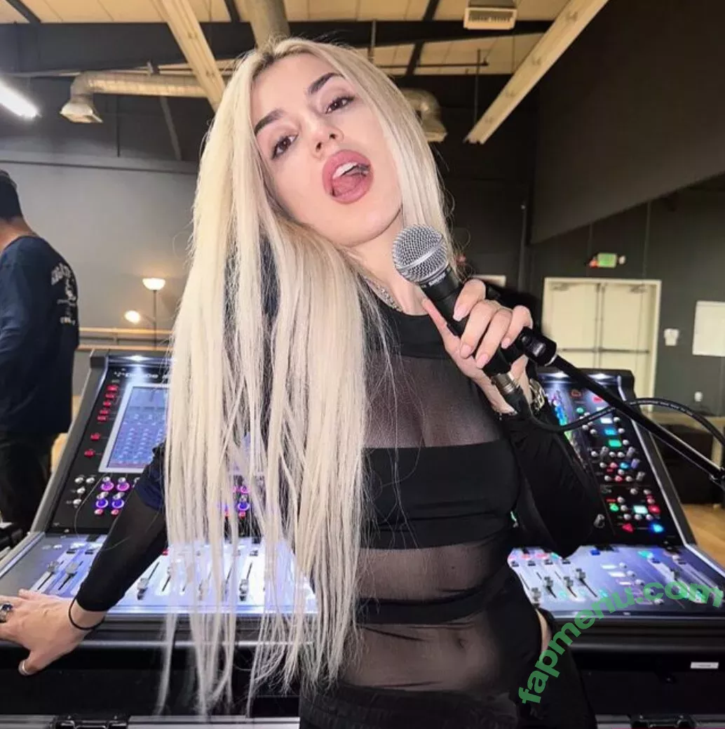 Ava Max nude photo #0860 (avamax / plharleyquinn)
