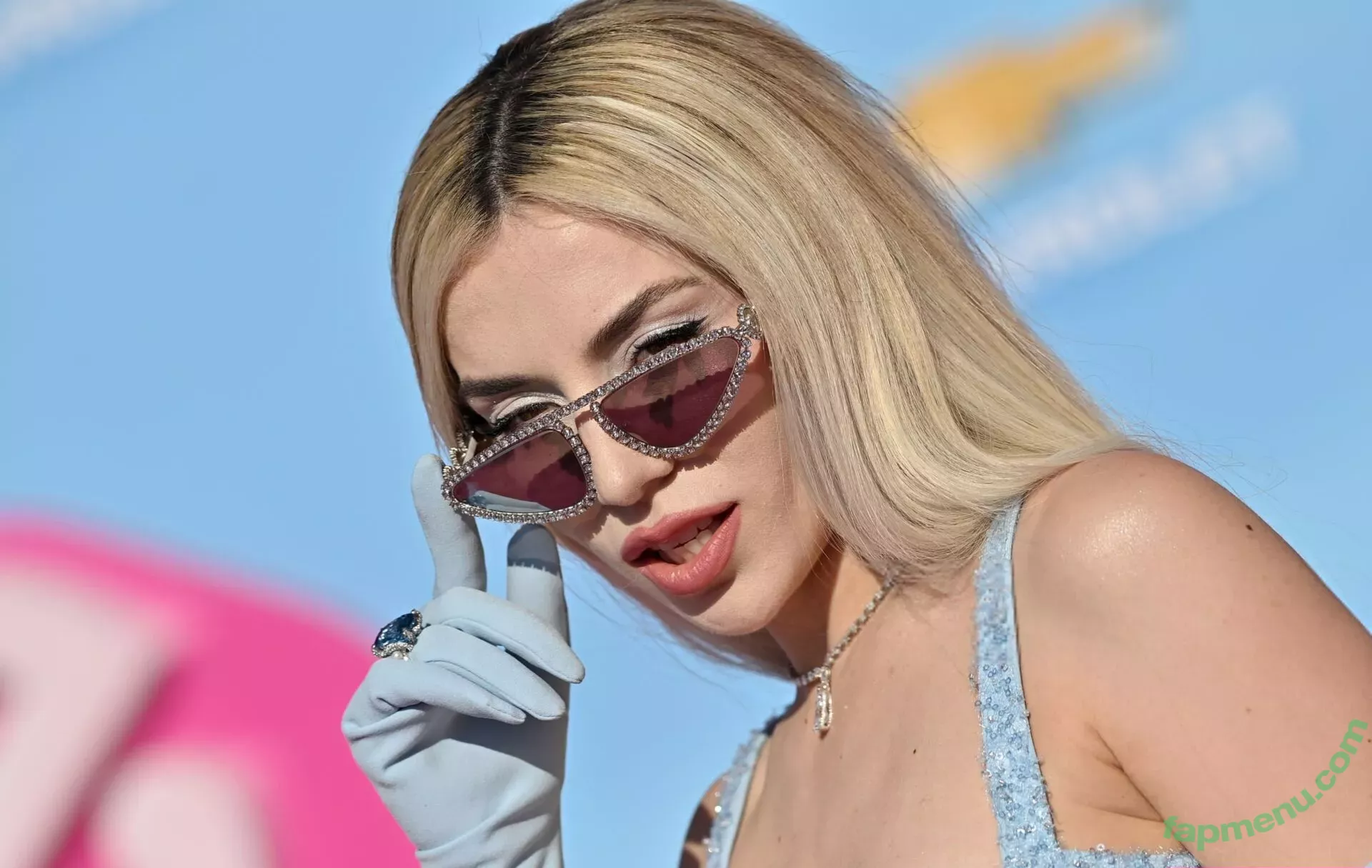 Ava Max nude photo #0940 (AvaMax / plharleyquinn)