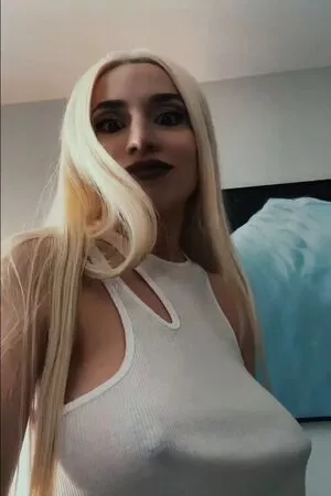 Ava Max / avamax / plharleyquinn nude photo #1504