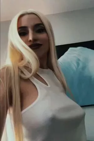 Ava Max / avamax / plharleyquinn nude photo #1505