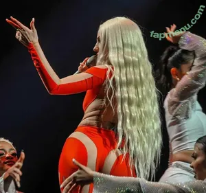 Ava Max / avamax / plharleyquinn nude photo #1793