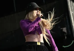 Ava Max / avamax / plharleyquinn nude photo #1876