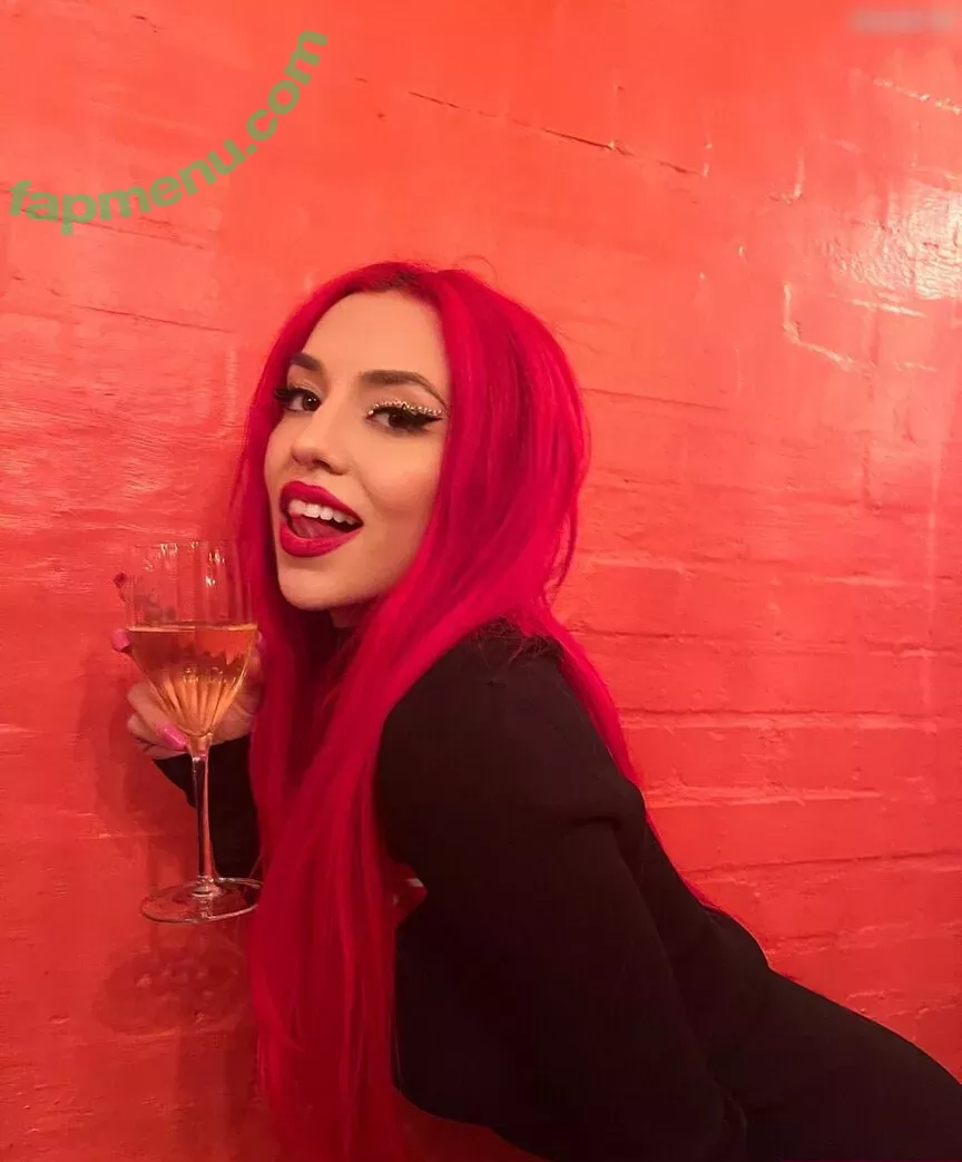 Ava Max nude photo #1092 (AvaMax / plharleyquinn)