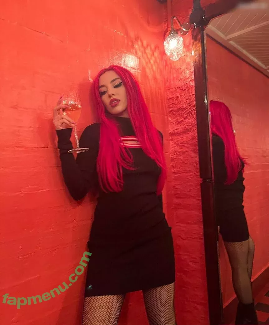 Ava Max nude photo #1095 (AvaMax / plharleyquinn)