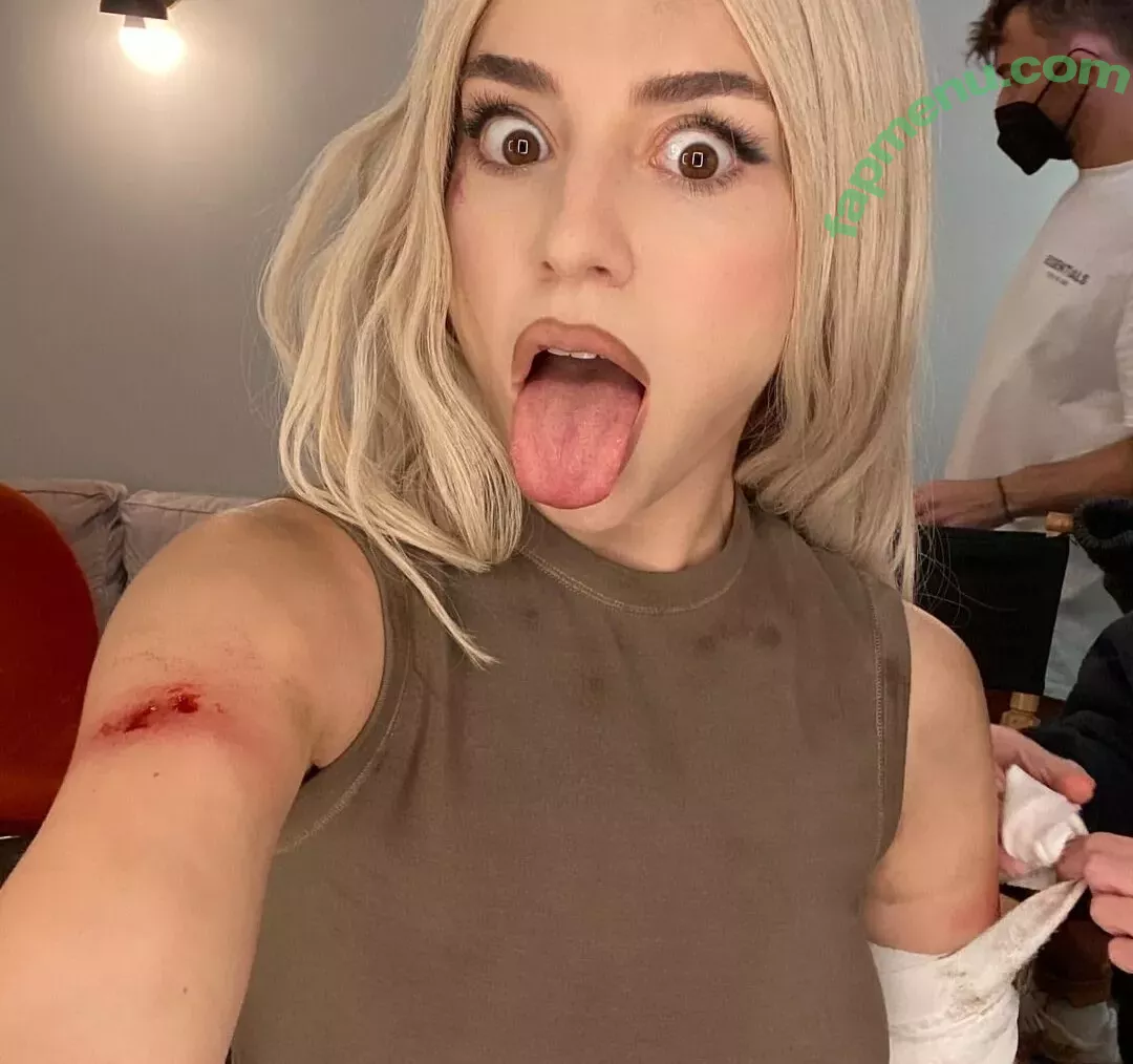 Ava Max nude photo #1097 (AvaMax / plharleyquinn)