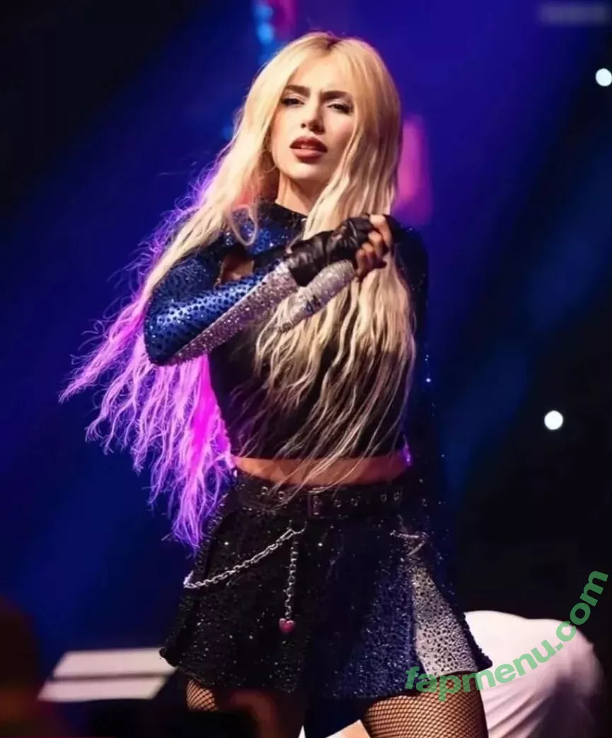 Ava Max nude photo #1127 (AvaMax / plharleyquinn)