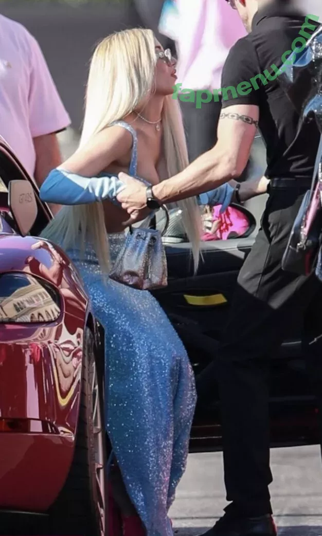 Ava Max nude photo #1150 (AvaMax / plharleyquinn)