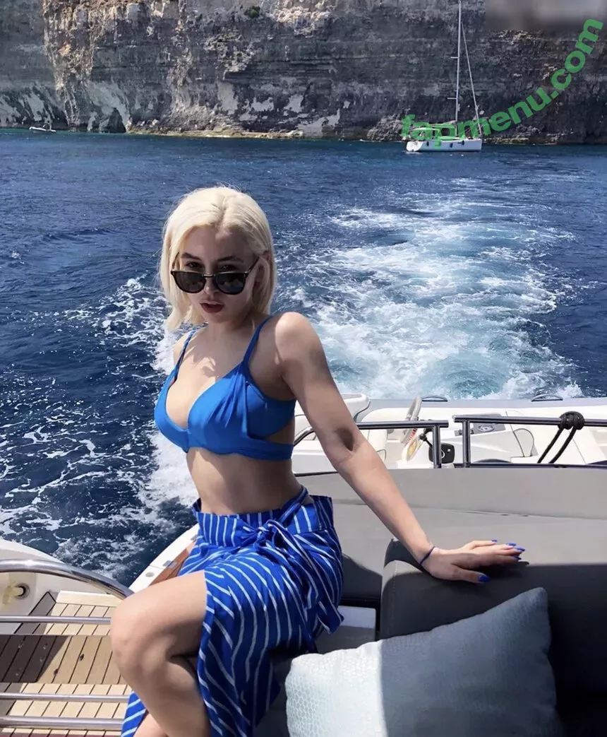 Ava Max nude photo #1163 (AvaMax / plharleyquinn)