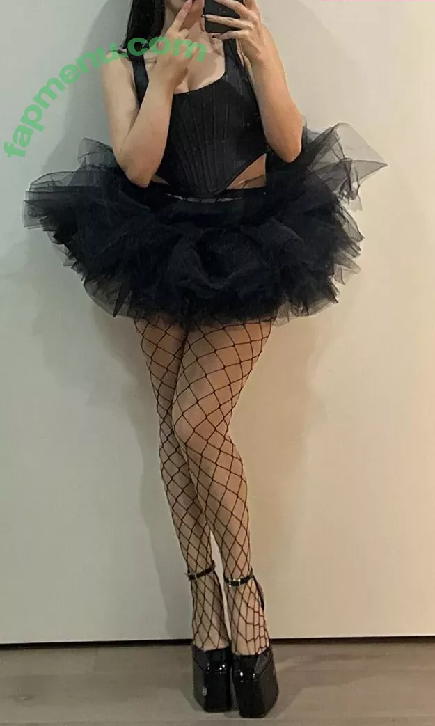 Ava Max nude photo #1205 (AvaMax / plharleyquinn)