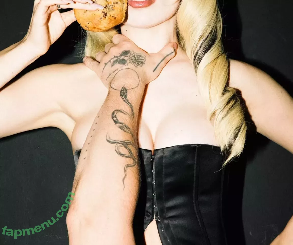 Ava Max nude photo #1308 (avamax / plharleyquinn)