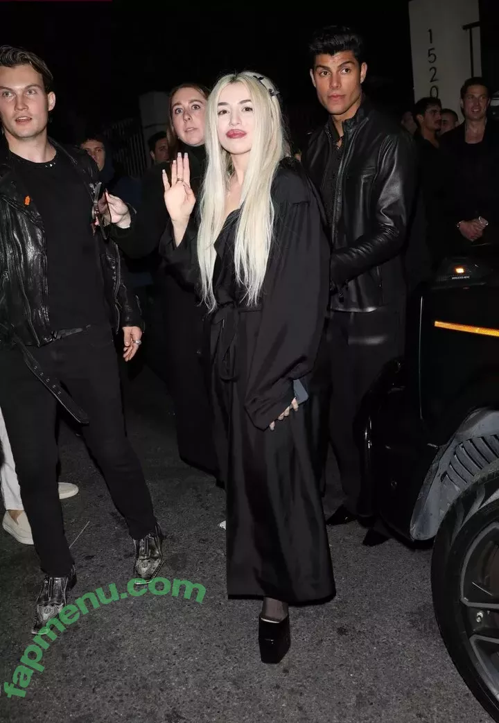 Ava Max nude photo #1496 (avamax / plharleyquinn)