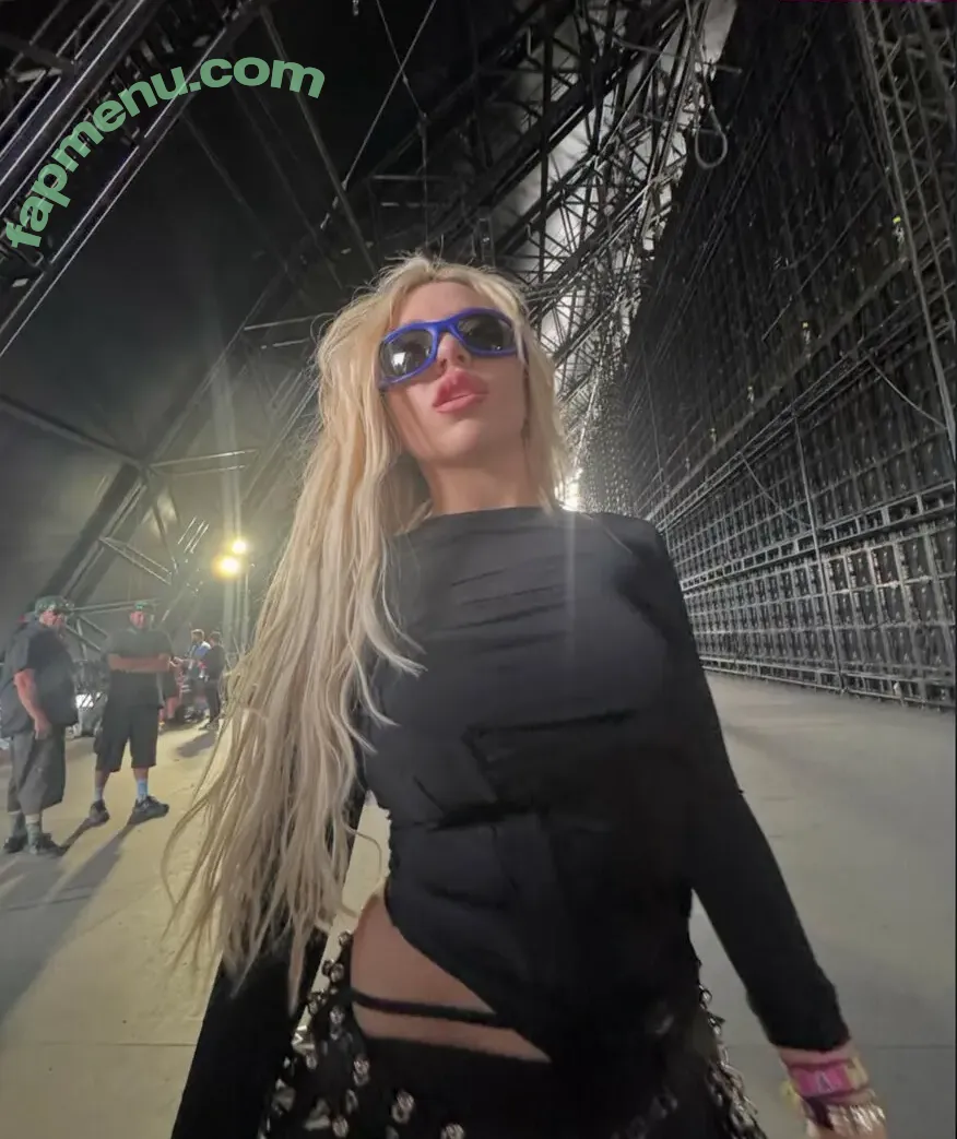 Ava Max nude photo #1620 (avamax / plharleyquinn)