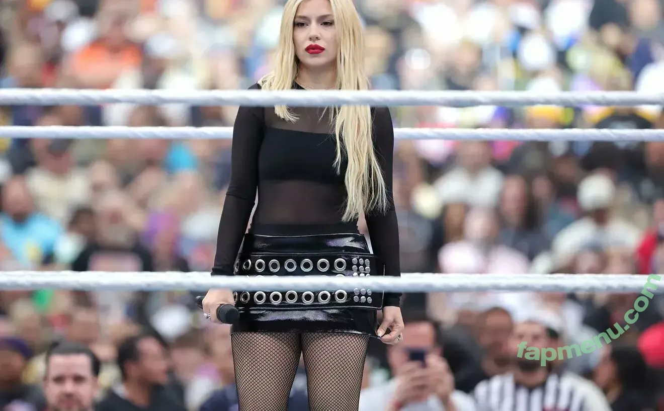 Ava Max nude photo #1627 (avamax / plharleyquinn)