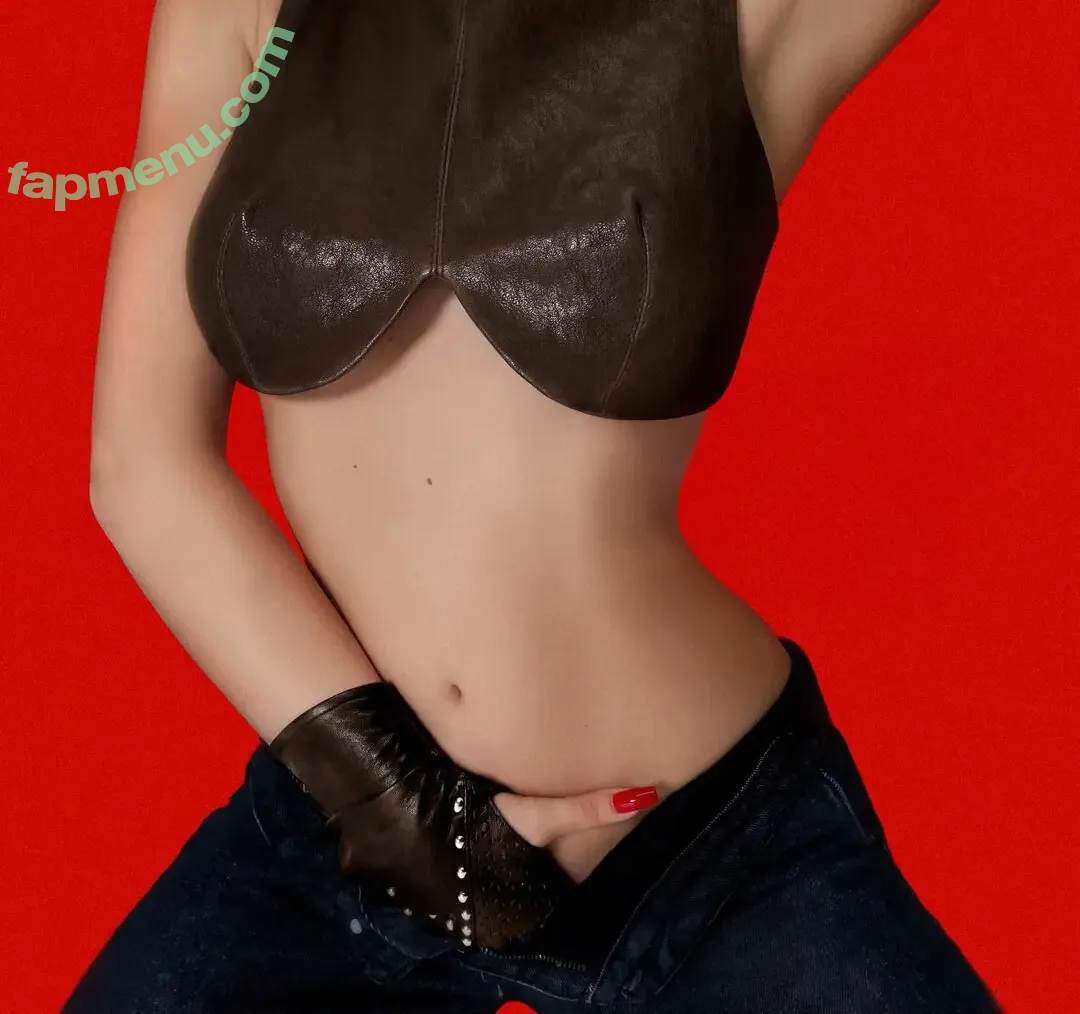 Ava Max nude photo #1645 (avamax / plharleyquinn)