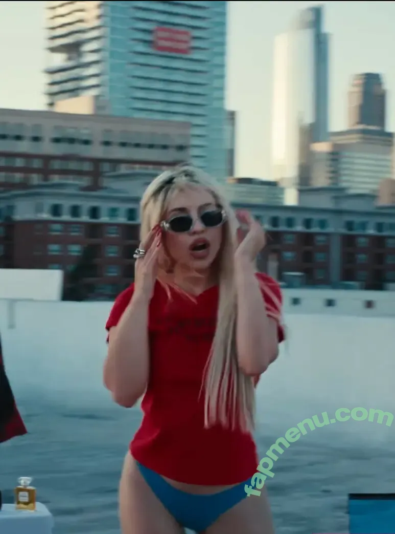 Ava Max nude photo #1713 (avamax / plharleyquinn)