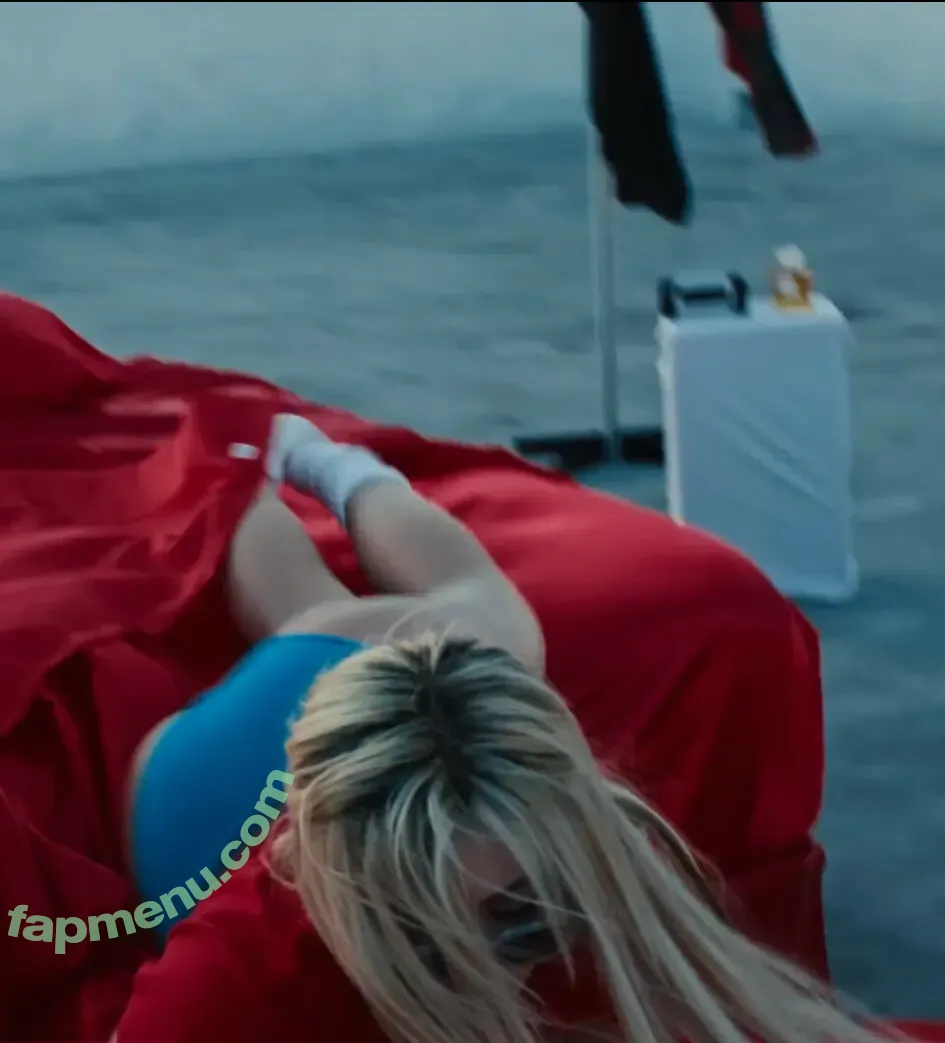 Ava Max nude photo #1717 (avamax / plharleyquinn)