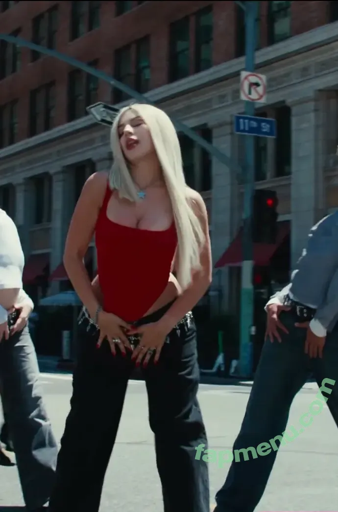 Ava Max nude photo #1722 (avamax / plharleyquinn)
