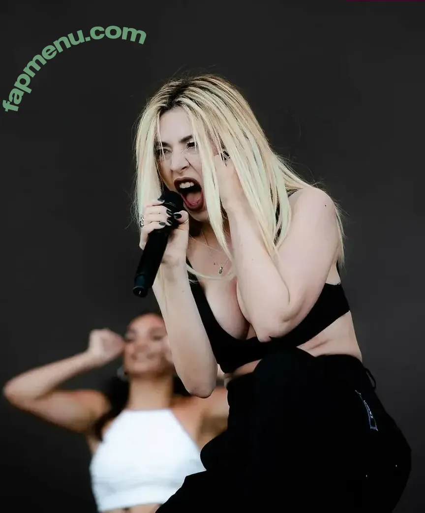 Ava Max nude photo #1756 (avamax / plharleyquinn)