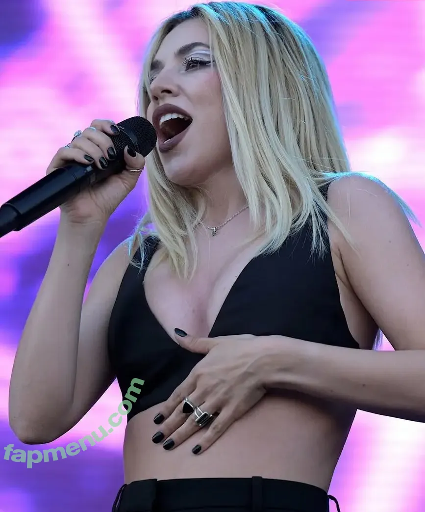 Ava Max nude photo #1758 (avamax / plharleyquinn)