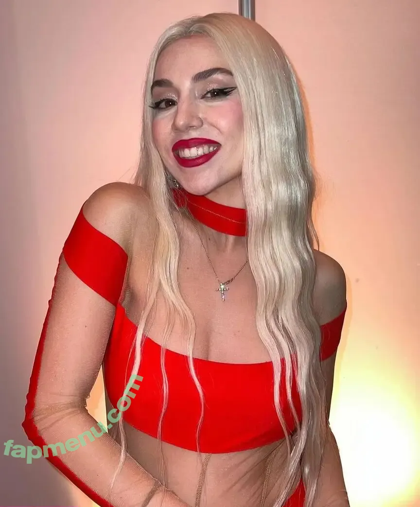 Ava Max nude photo #1774 (avamax / plharleyquinn)