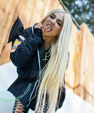 Ava Max / avamax / plharleyquinn nude photo #2342
