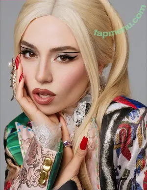 Ava Max / avamax / plharleyquinn nude photo #2417