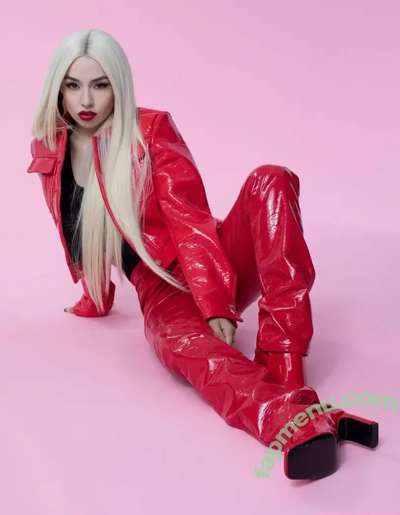 Ava Max nude photo #2332 (avamax / plharleyquinn)