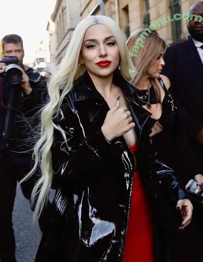 Ava Max nude photo #2357 (avamax / plharleyquinn)