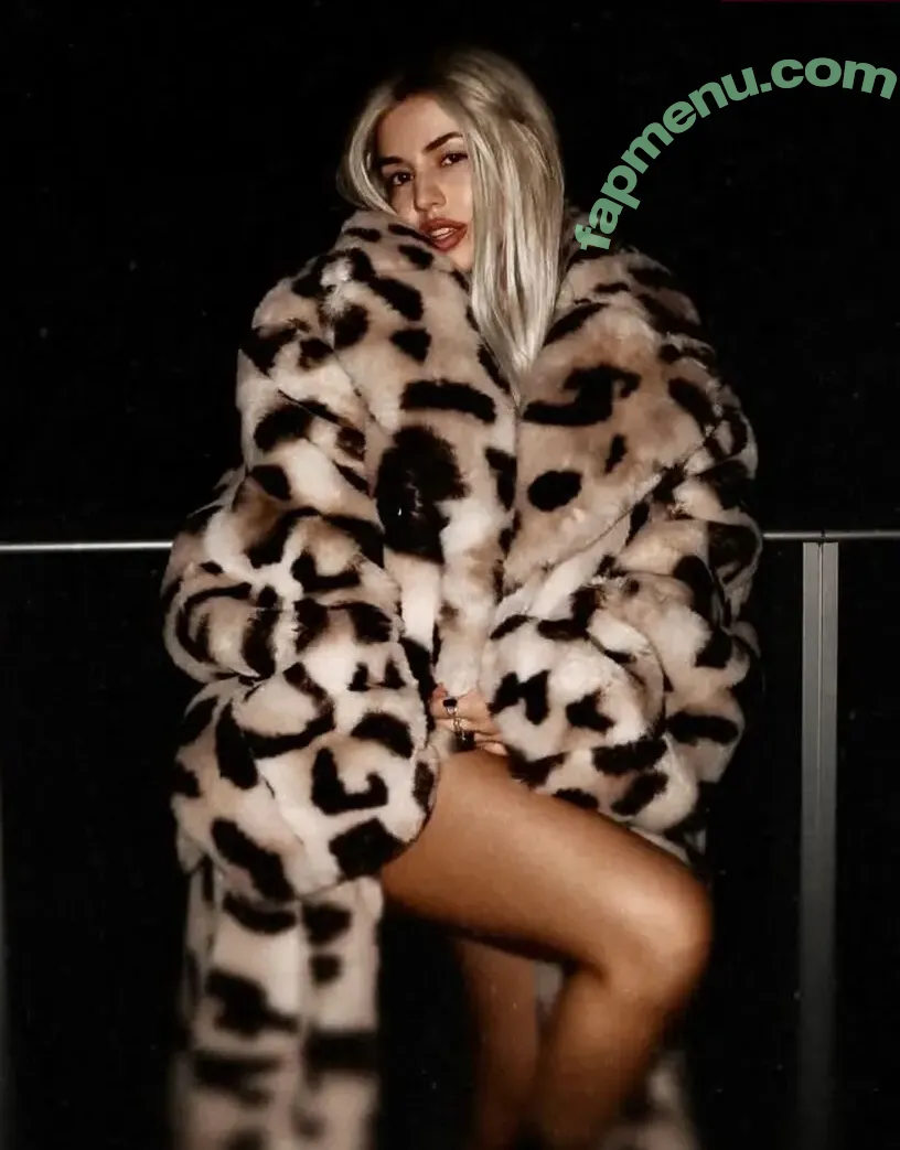 Ava Max nude photo #2435 (avamax / plharleyquinn)