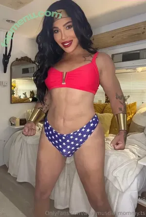 ava_mummyts / ava_muscle_mommy / ava_muscle_mommy.ts / avawwe_ nude photo #0044