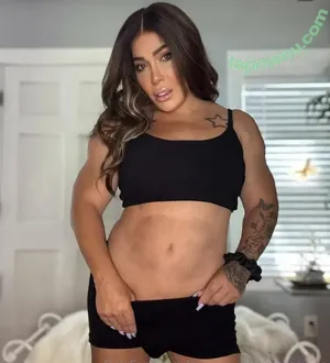 ava_muscle_mommy.ts / ava_muscle_mommy nude photo #0127