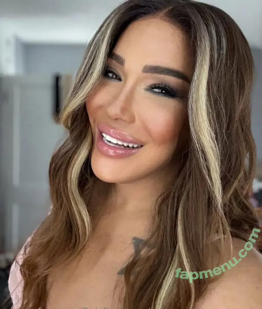 ava_muscle_mommy.ts nude photo #0126 (ava_muscle_mommy)
