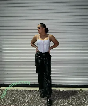 Ava Raine / DaughterDwayne 