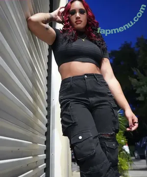 Ava Raine / DaughterDwayne 