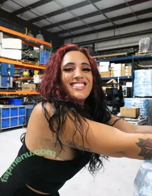 Ava Raine / DaughterDwayne 