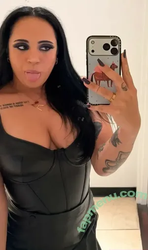 Ava Raine / DaughterDwayne 