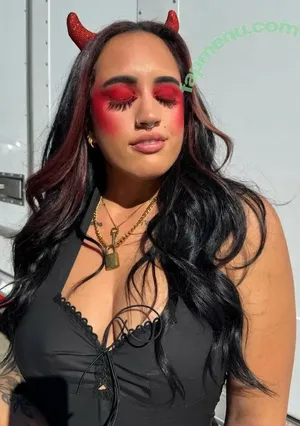 Ava Raine / DaughterDwayne 