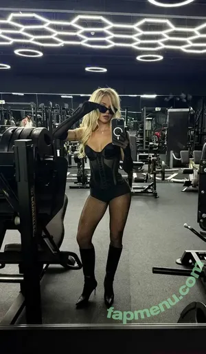 Ava Robar / avarobar nude photo #0175