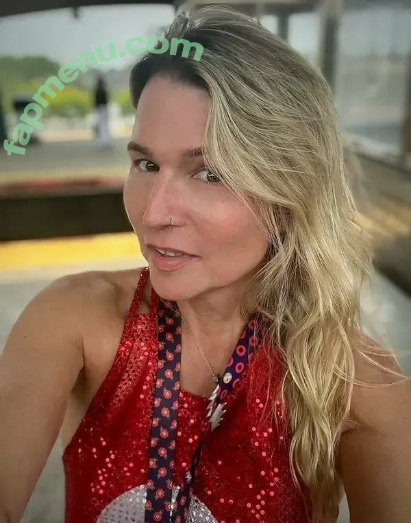 Ava Summer nude photo #0050 (SummerAveryXO / avamsummers / summeravery / tsavasummer)