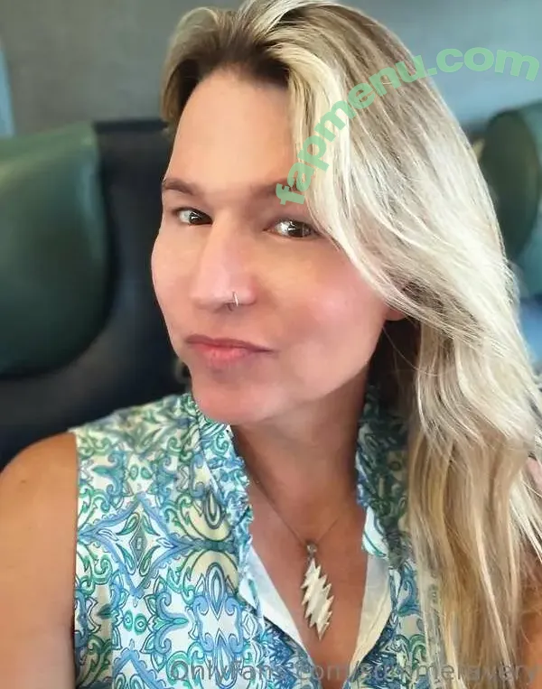 Ava Summer nude photo #0058 (SummerAveryXO / avamsummers / summeravery / tsavasummer)