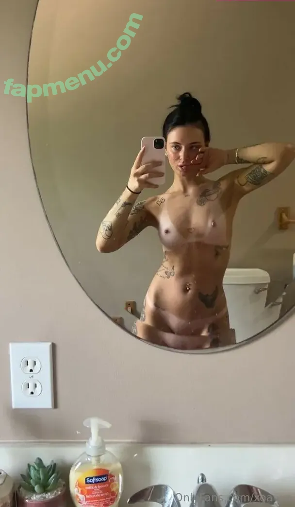 Ava Vecchione nude photo #0026 (ava.vecchione / xavaxmarie)