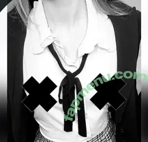 avamayx / avamax nude photo #0004