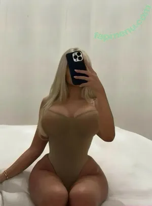 Avangelina Reznikova / reznikova.an9el nude photo #0002