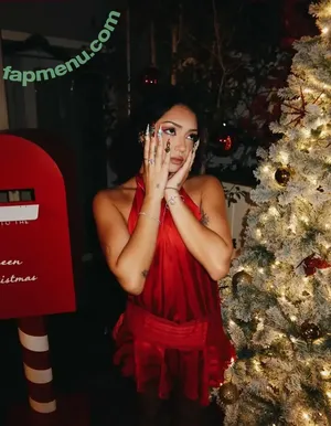 Avani Gregg / avani nude photo #0811